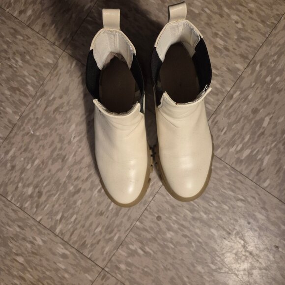 Chinese Laundry Jenny Boot white sz 8/38.5 - Picture 2 of 4